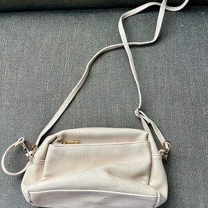 Chic Cream Crossbody Bag